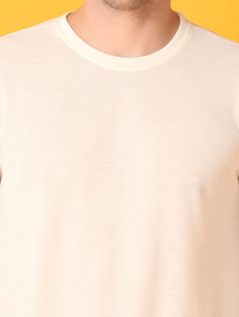 men round neck solid t-shirt - 21491104 -  Standard Image - 4