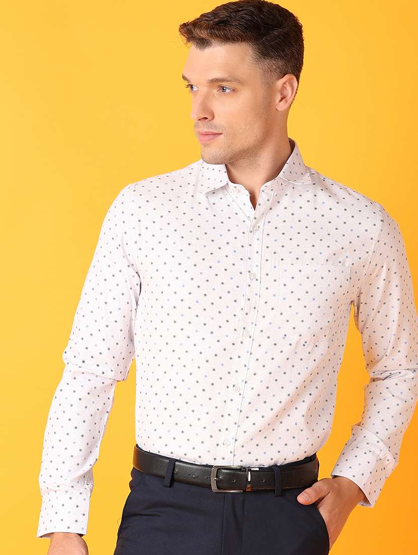 men white cotton formal shirt - 21491328 -  Standard Image - 1
