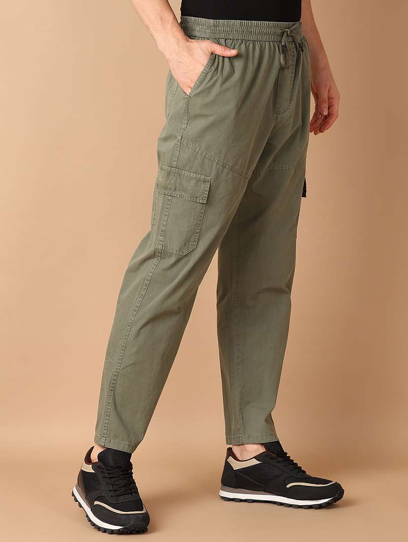 men mid rise solid cargo - 21492912 - Standard Image - 1