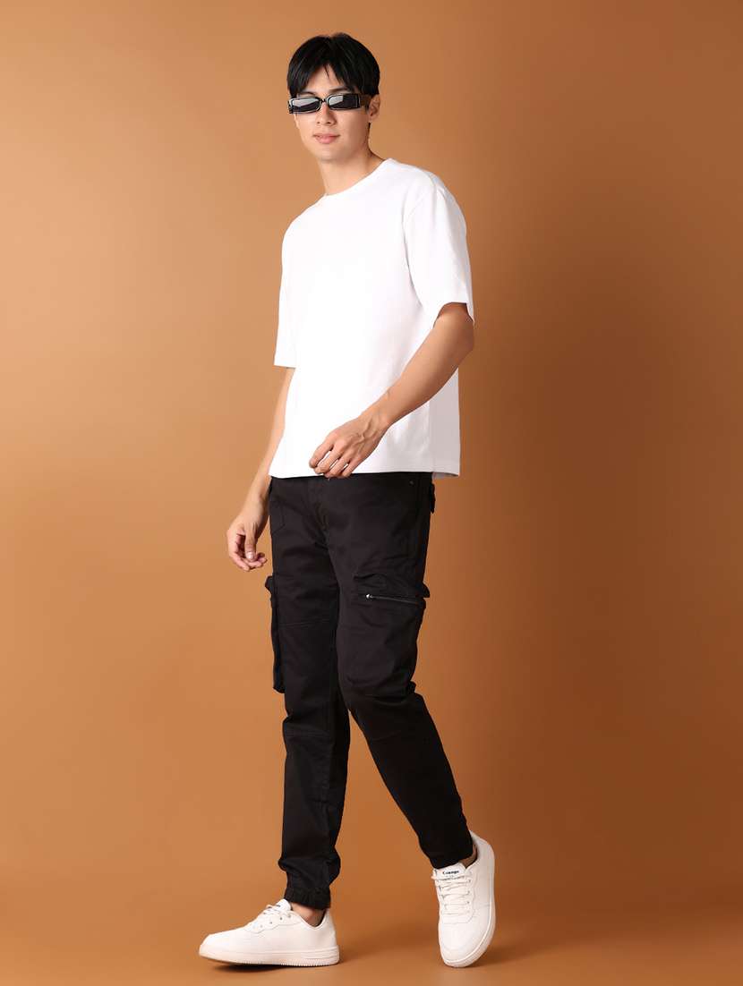 men solid regular fit cargo pant - 21493950 -  Standard Image - 4