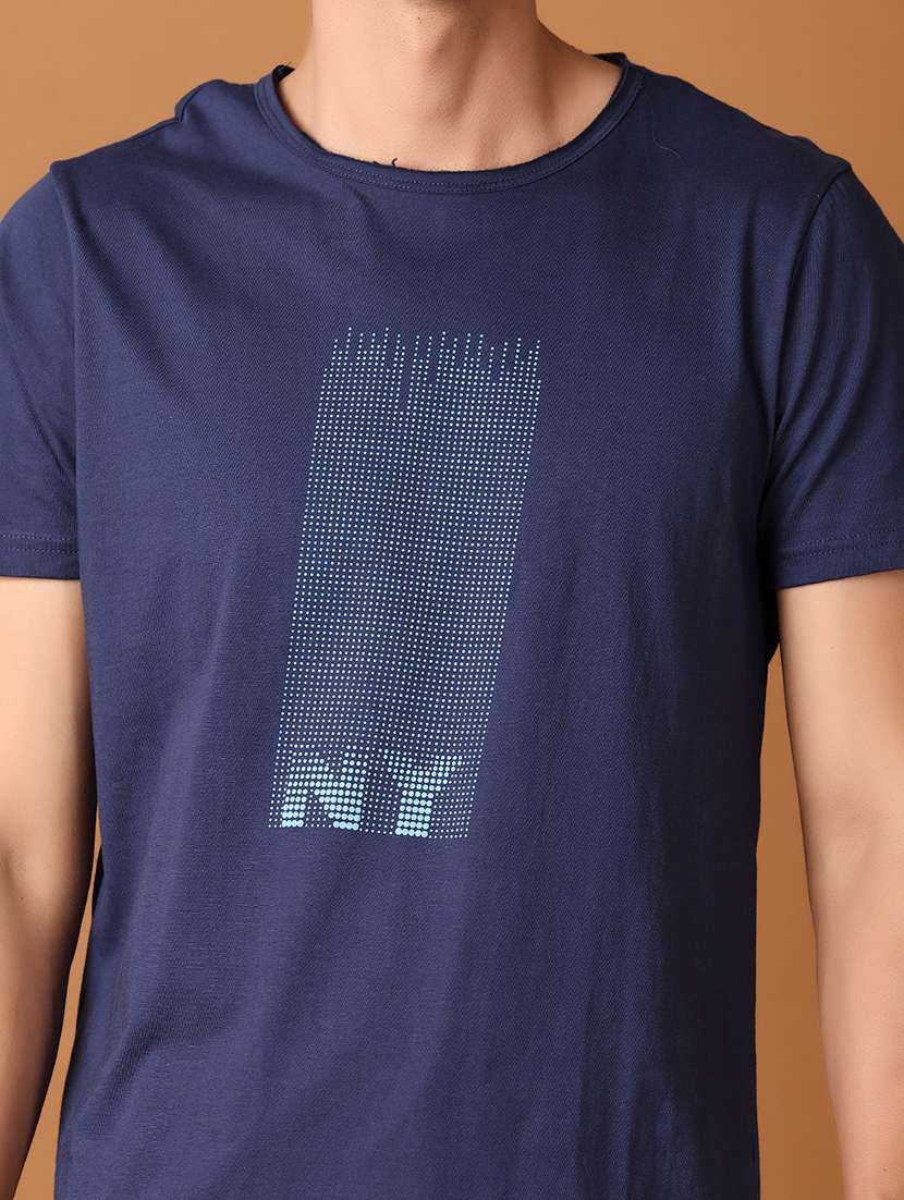 men round neck front printed t-shirt - 21493980 -  Standard Image - 4