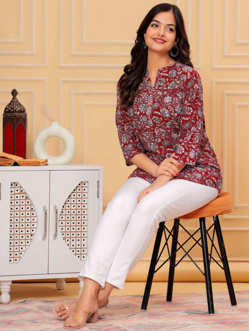 women maroon floral printed kurti - 21494420 - Standard Image - 4