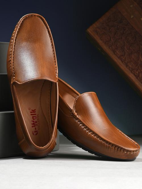 men slip on casual loafers - 21494877 -  Standard Image - 0
