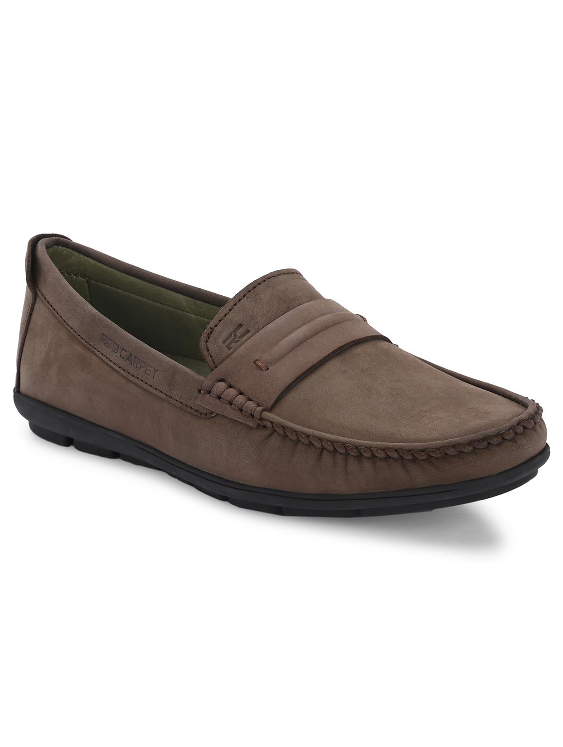men slip on casual loafers - 21494919 -  Standard Image - 1