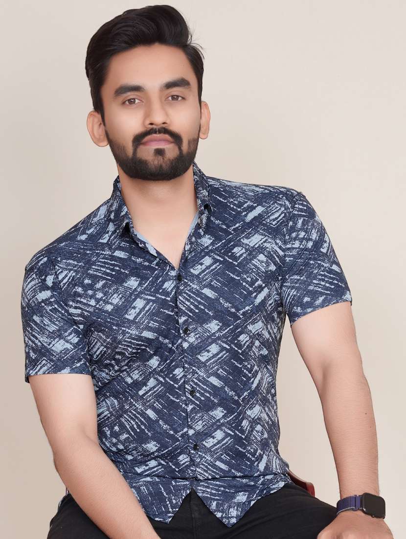 men printed short sleeve casual shirt - 21495057 -  Standard Image - 1