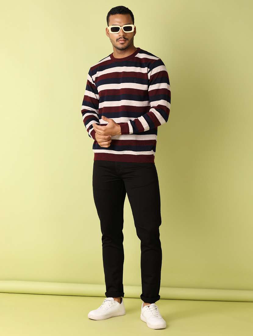 men long sleeved striped sweatshirt - 21495299 -  Standard Image - 4