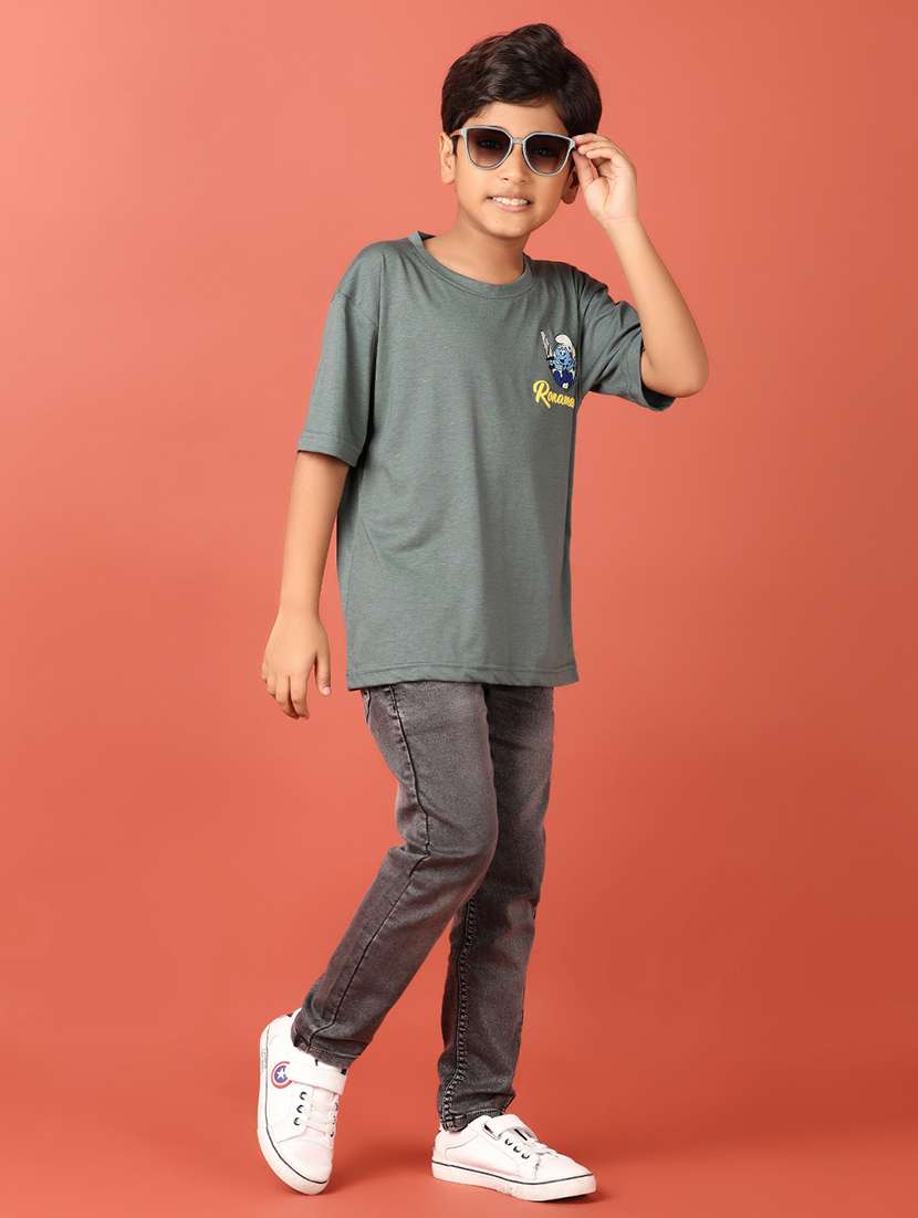 boys printed round neck t-shirt - 21495357 - Standard Image - 4
