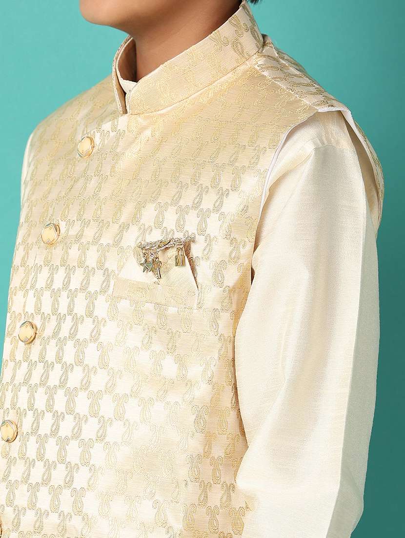 boys self design kurta set with jacket - 21495395 -  Standard Image - 4