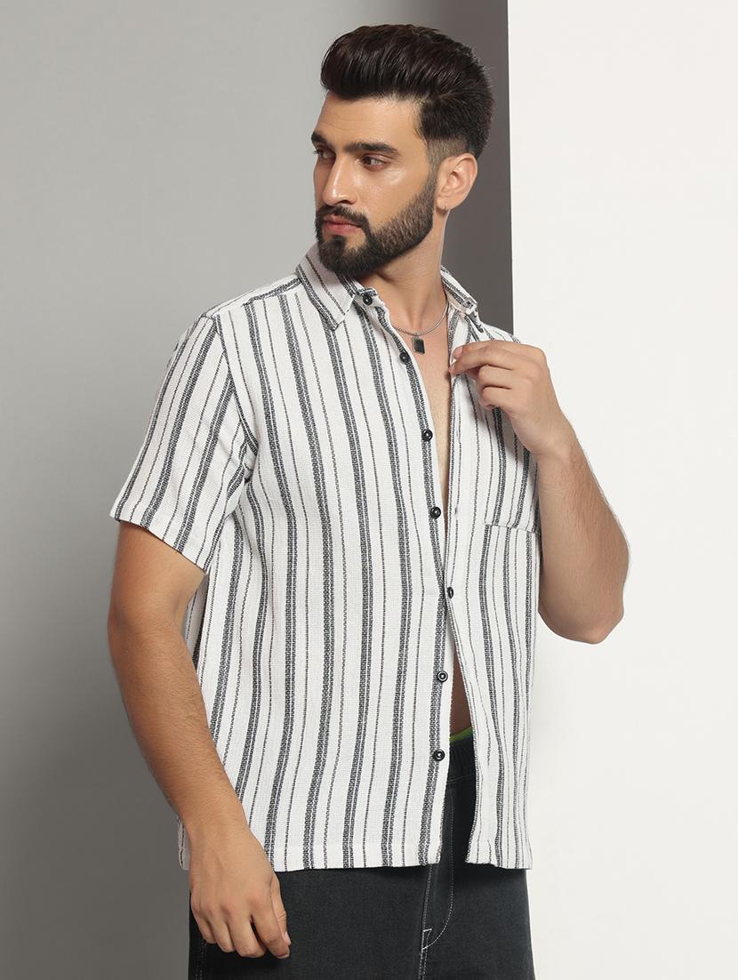 men striped casual shirt - 21495668 - Standard Image - 1