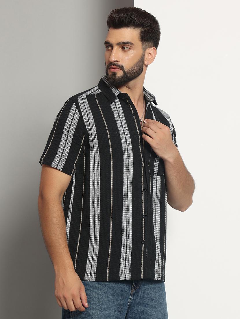 men striped casual shirt - 21495670 - Standard Image - 1