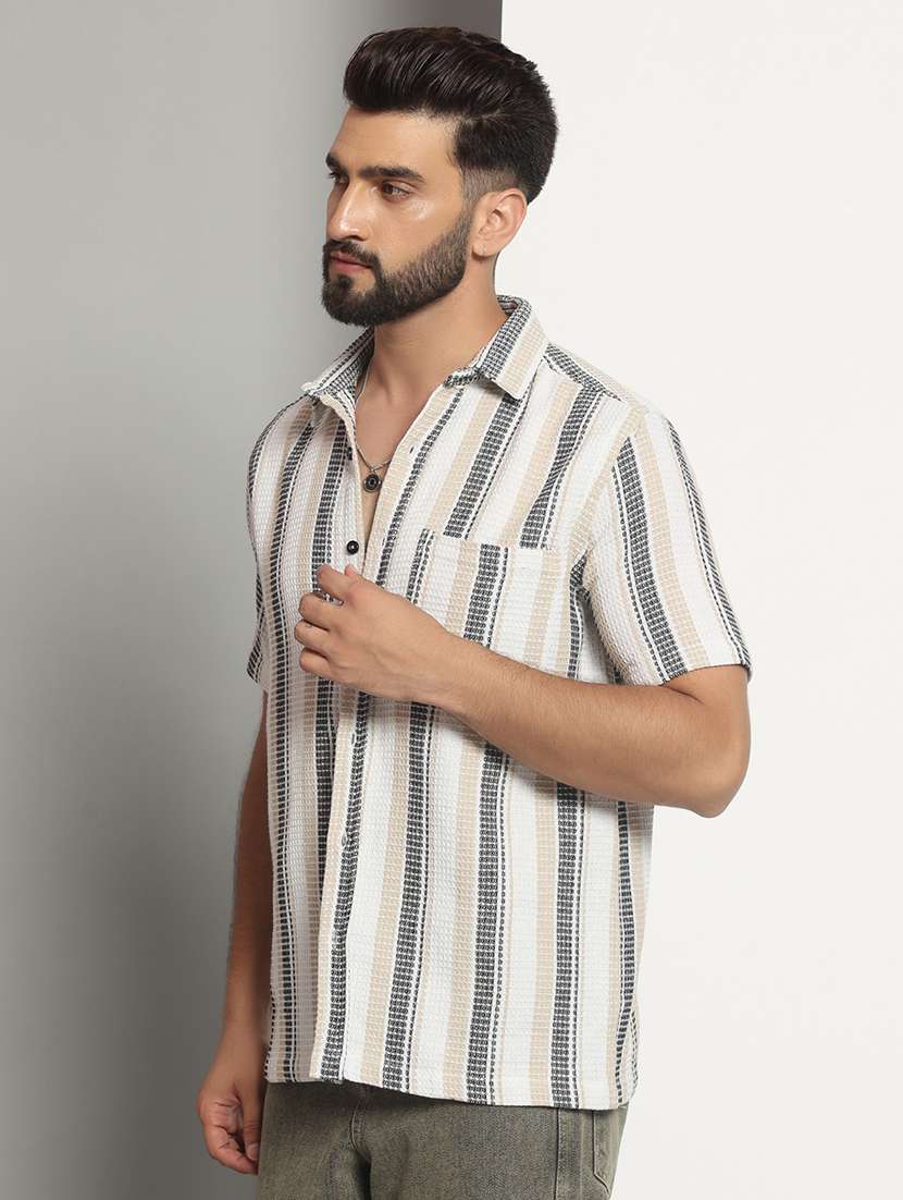 men striped casual shirt - 21495672 -  Standard Image - 1