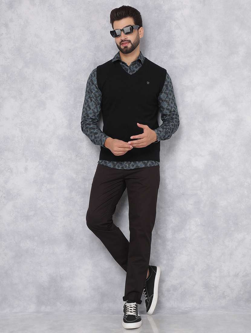 women solid black cotton pullover - 21495839 -  Standard Image - 4