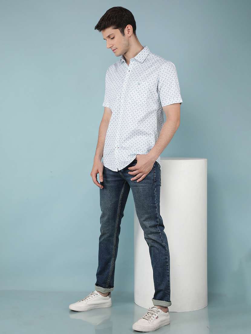 men printed short sleeve casual shirt - 21495904 -  Standard Image - 4