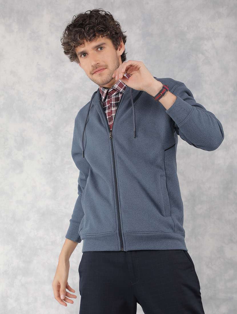 men solid blue polyester hooded sweatshirt