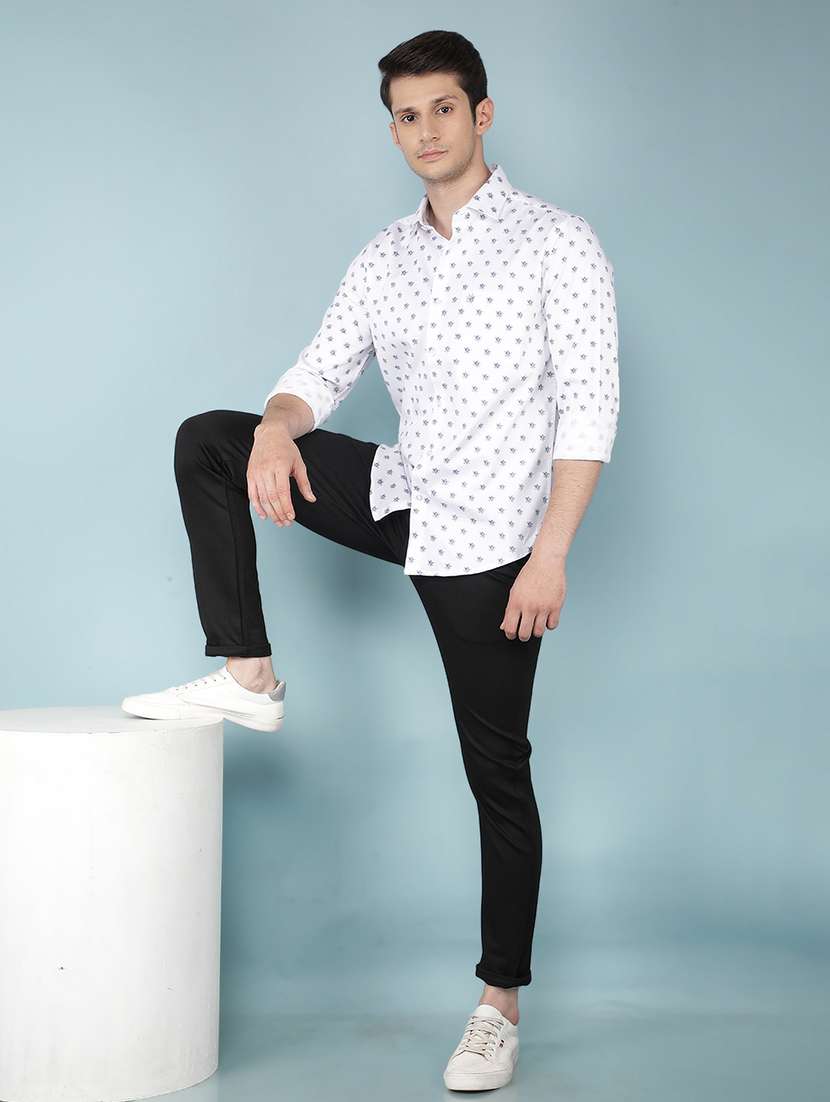 men mid rise solid chinos trouser - 21495991 -  Standard Image - 4