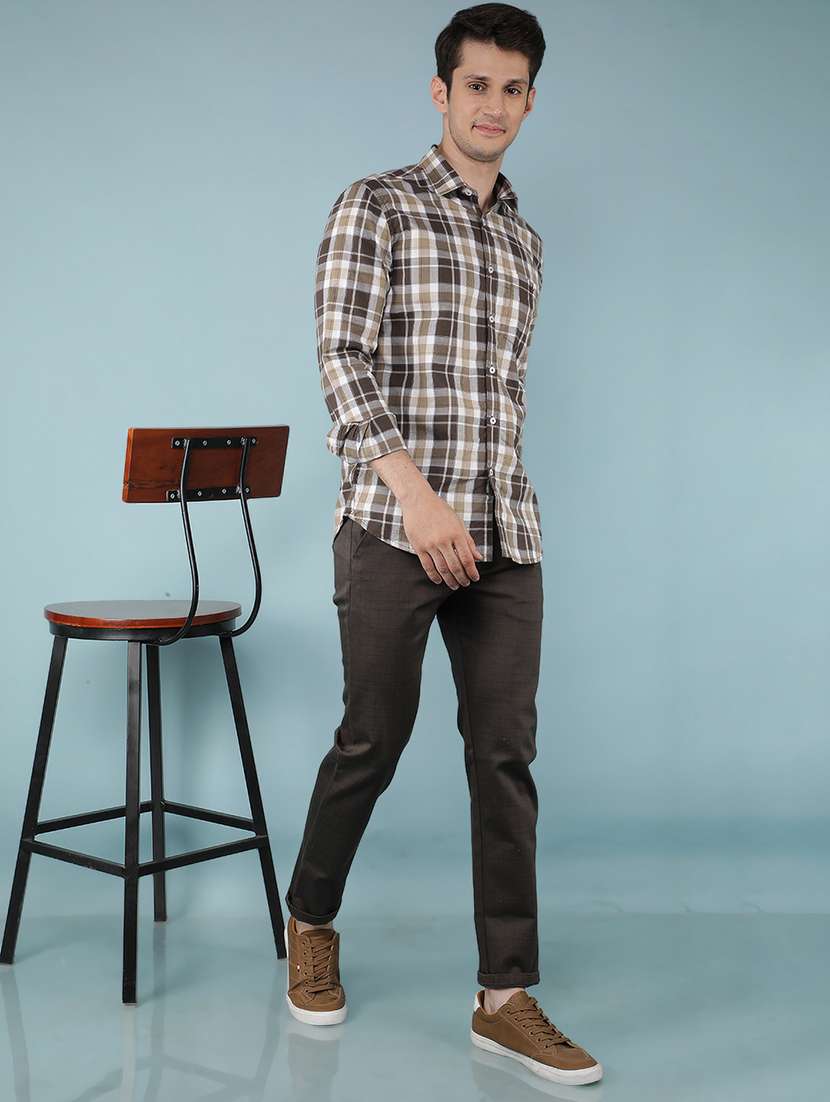 men mid rise checkered chino trouser - 21496013 -  Standard Image - 4