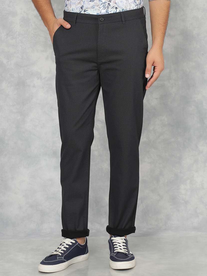 men mid rise solid chino trouser