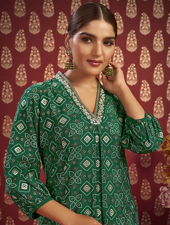 women three quarter sleeve a-line kurta - 21496387 -  Standard Image - 4