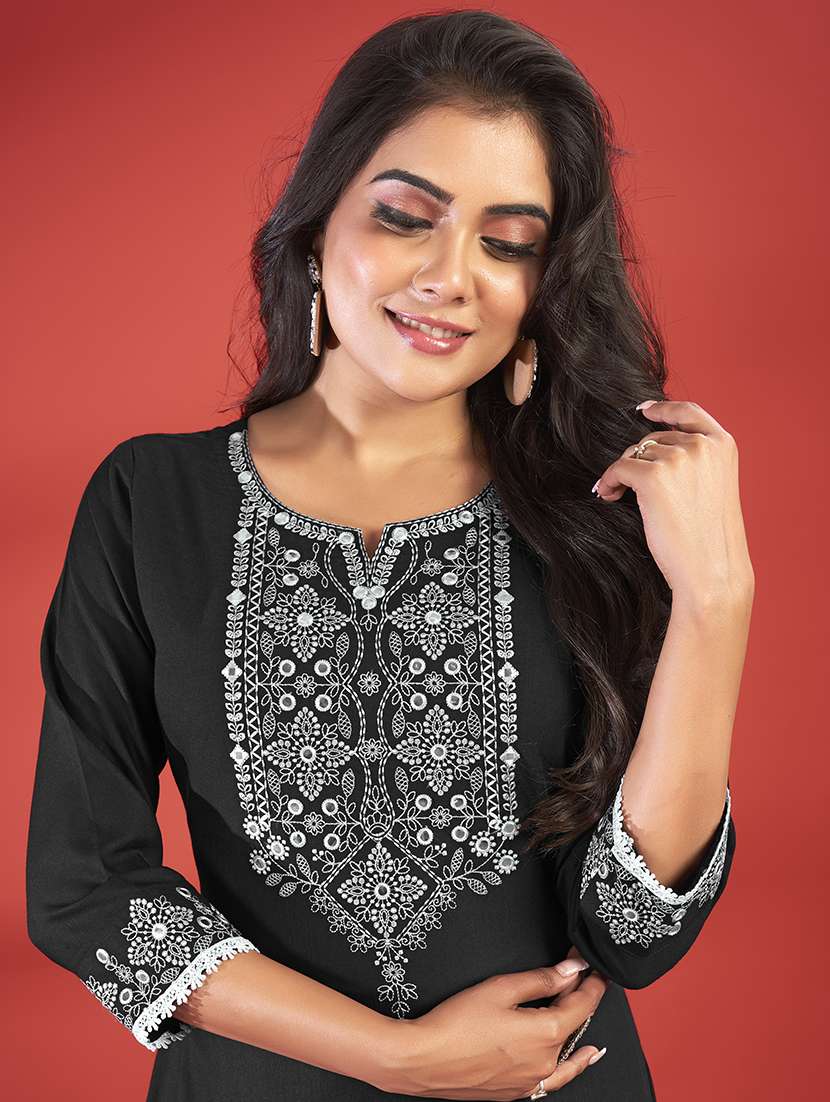 women black kurta pant set - 21496425 - Standard Image - 4