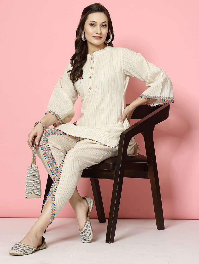 women off white cotton dhotti and top co-ord set - 21496556 -  Standard Image - 1