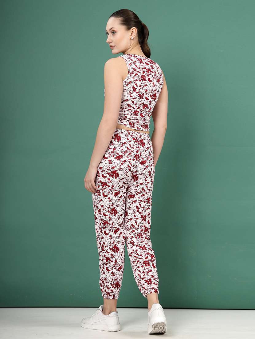 women maroon polyester blend t-shirt & jogger co-ord set - 21496576 -  Standard Image - 4