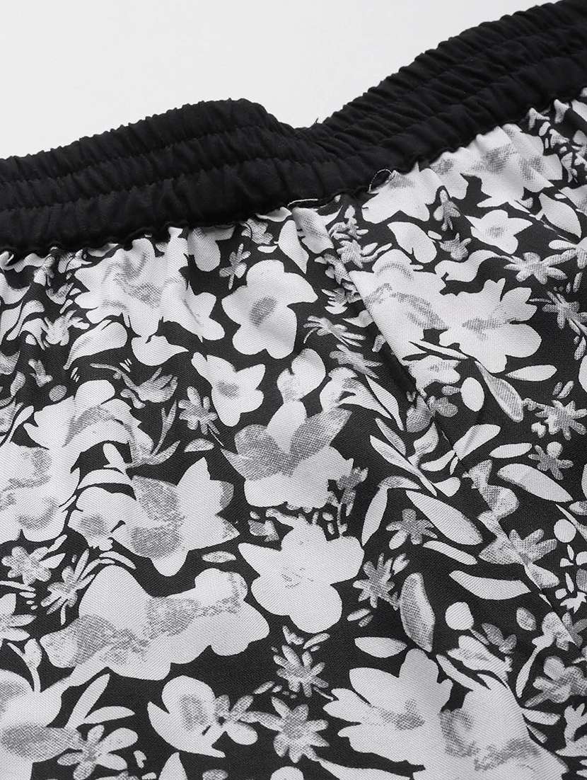 women high rise printed culottes trouser - 21497161 -  Standard Image - 4