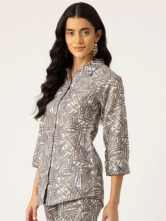 women collared printed regular shirt - 21497305 -  Standard Image - 1