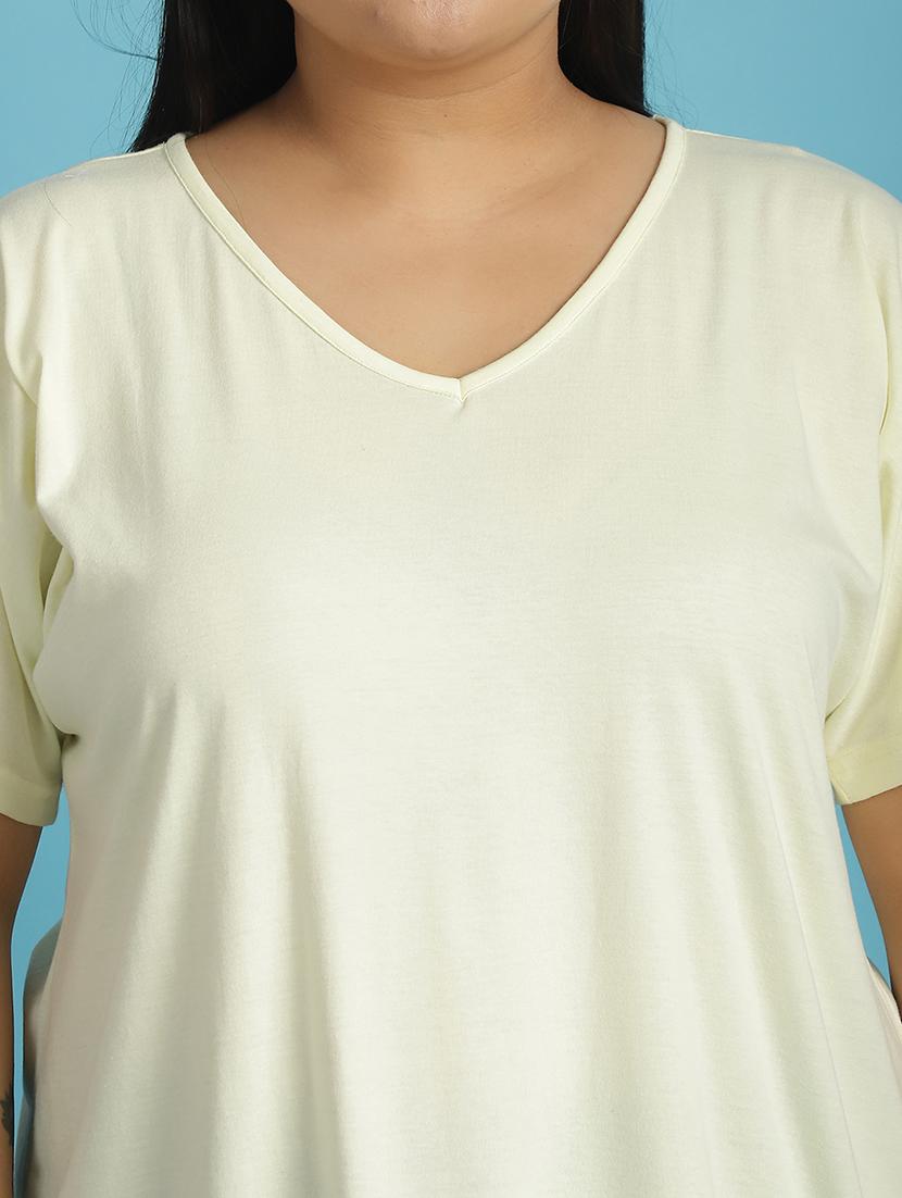 women v-neck solid regular t-shirt - 21497337 - Standard Image - 4