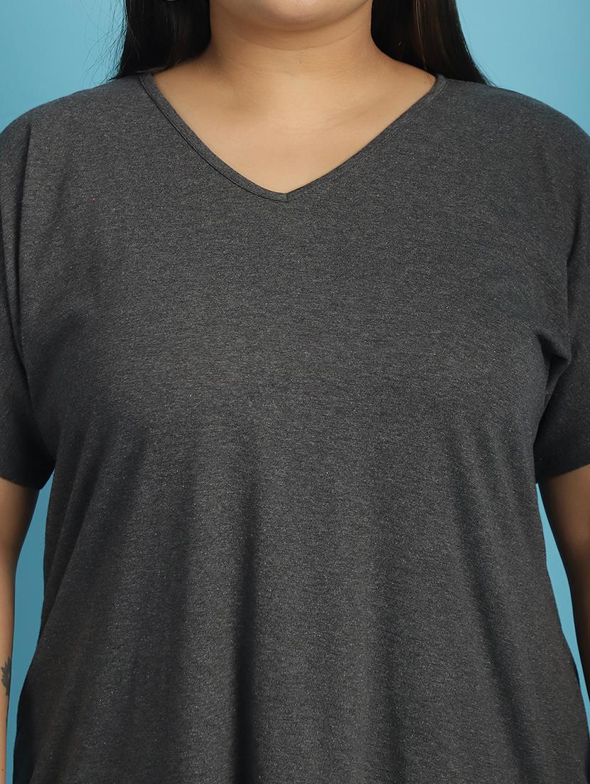 women v-neck solid regular t-shirt - 21497344 - Standard Image - 4