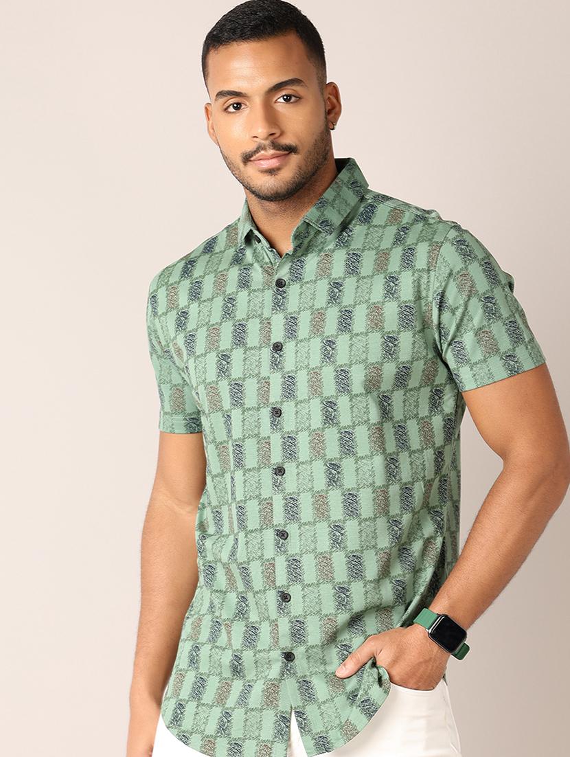 men printed collared short sleeves shirt - 21497576 - Standard Image - 1