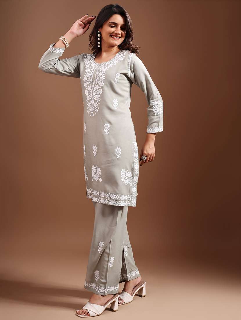 women three quarter sleeve embroidered kurta palazzo set  - 21497888 -  Standard Image - 1