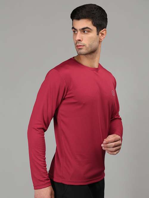 men active wear long sleeves t-shirt - 21498320 - Standard Image - 0