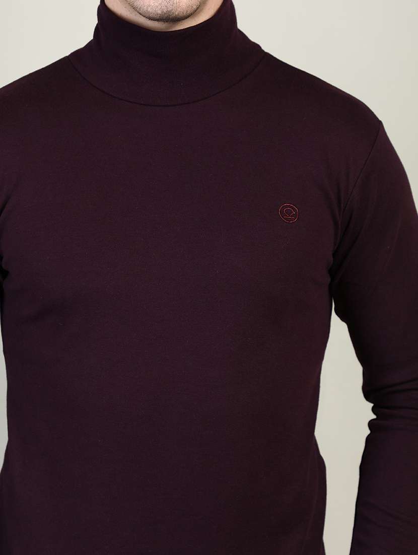 men long sleeved plain t-shirt - 21498445 - Standard Image - 4