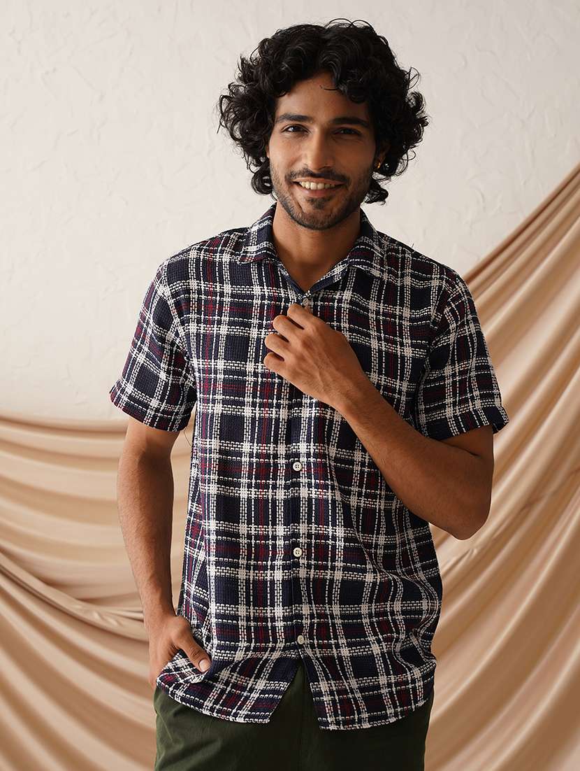 men checkered short sleeve casual shirt