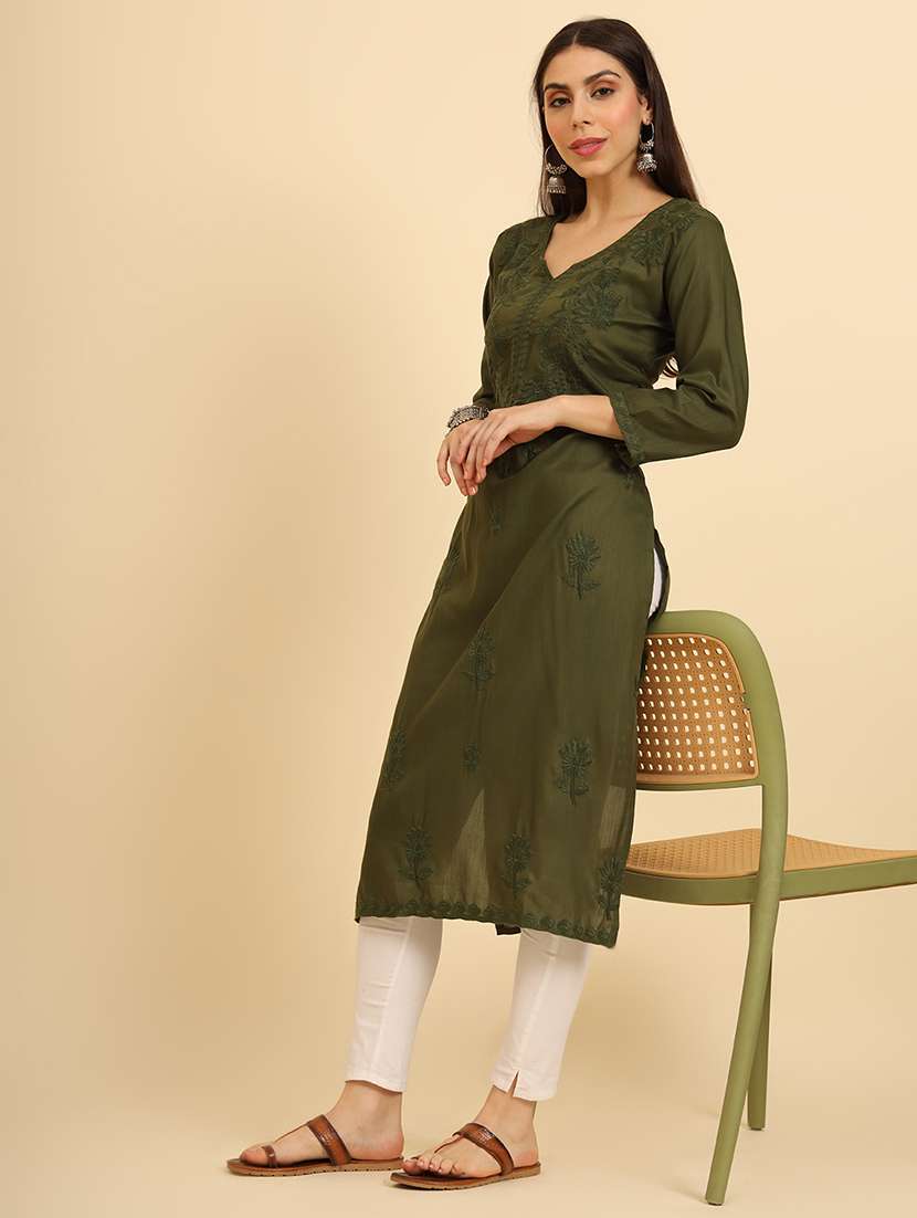 women three quarter sleeve chikankari straight kurta - 21499092 -  Standard Image - 4