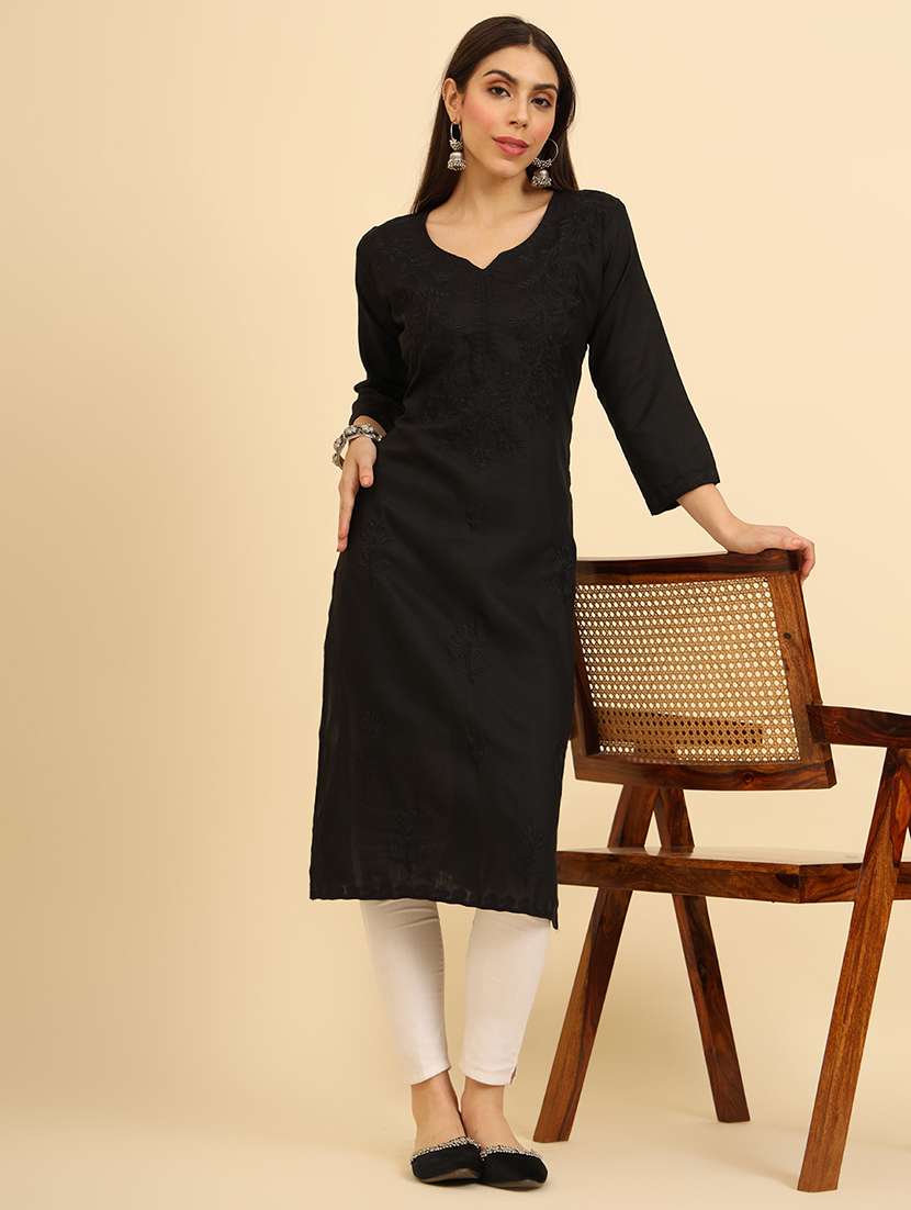 women three quarter sleeve chikankari straight kurta - 21499097 -  Standard Image - 4