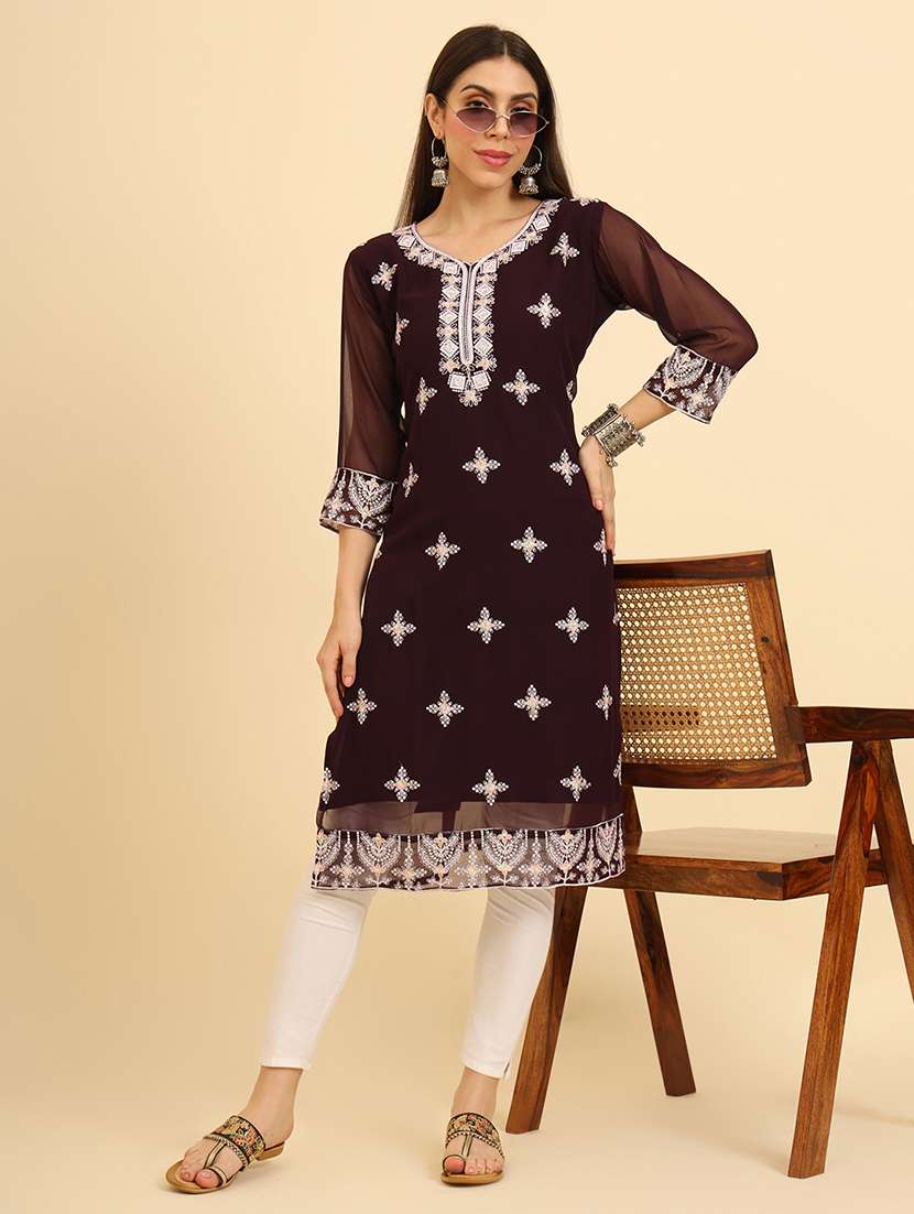 women three quarter sleeve chikankari straight kurta - 21499104 -  Standard Image - 4