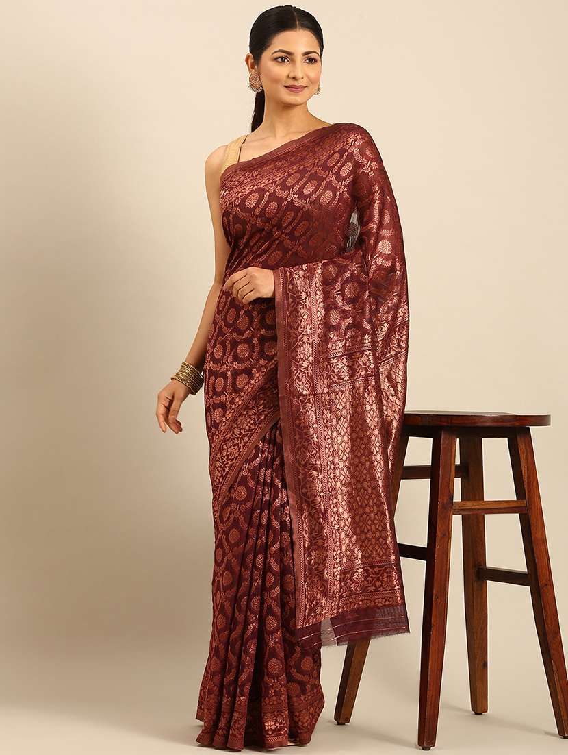 women self design banarasi saree with blouse