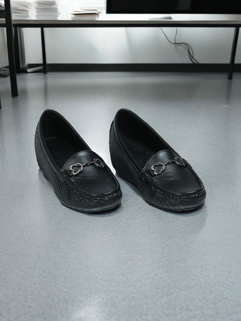 black synthetic ballerina - 21500488 -  Zoom Image - 0