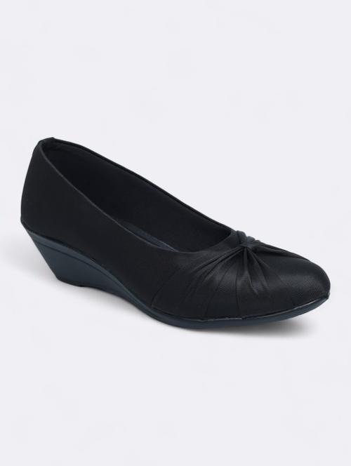 black patent leather slip on sandals - 21500496 -  Standard Image - 0