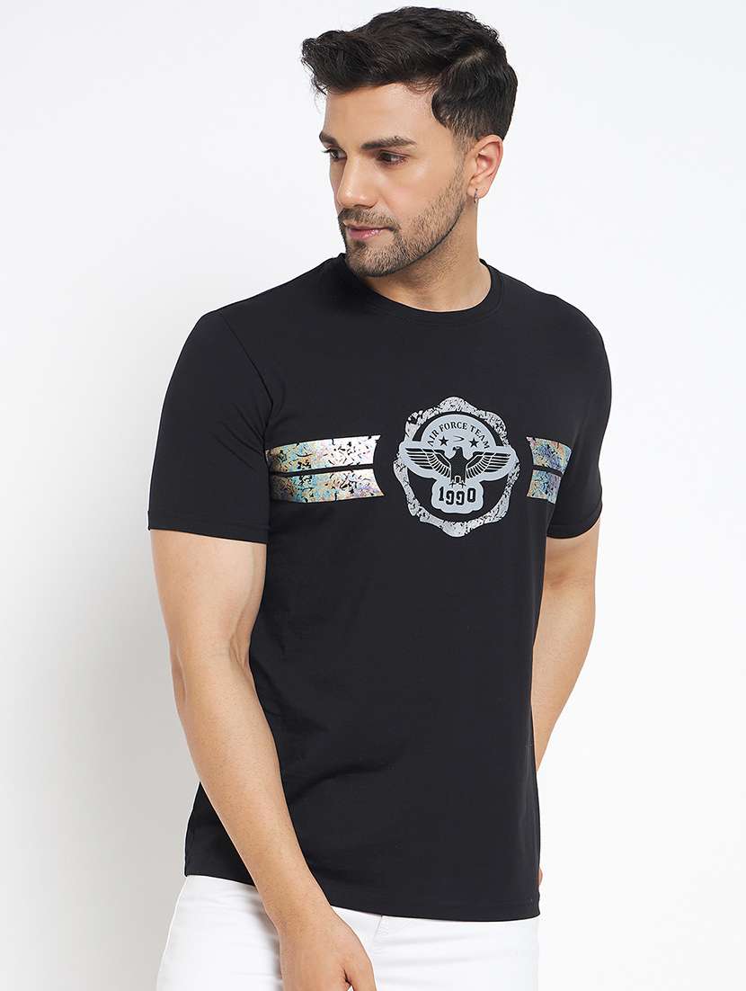 men round neck chest print t-shirt - 21502535 -  Standard Image - 1