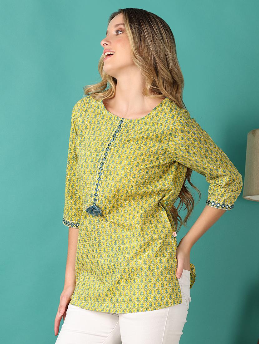 women floral printed three quarter sleeve straight kurti - 21503401 - Standard Image - 1