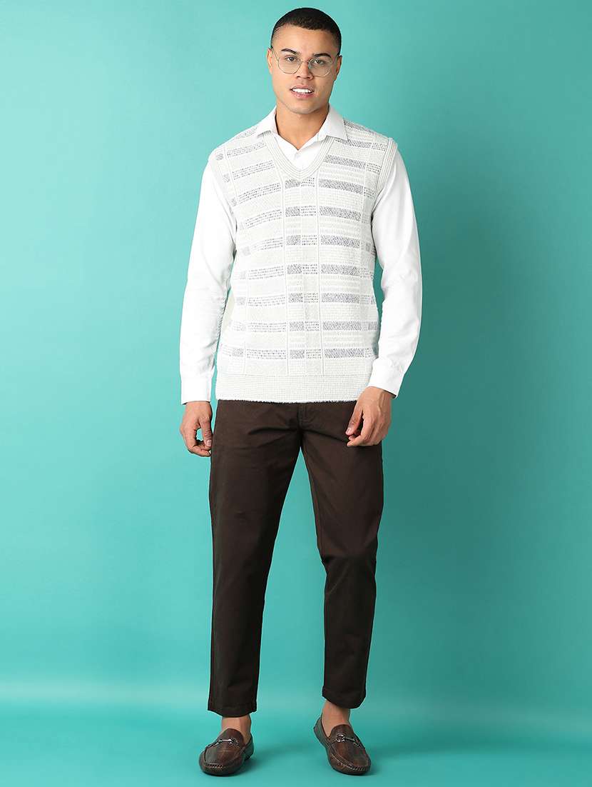 men v-neck self design pullover - 21503431 -  Standard Image - 4