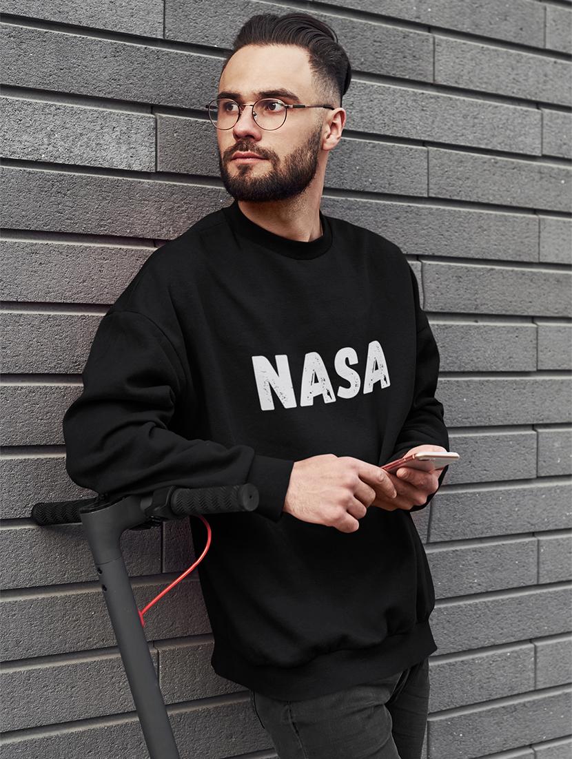 men chest print round neck sweatshirt - 21505160 -  Standard Image - 1
