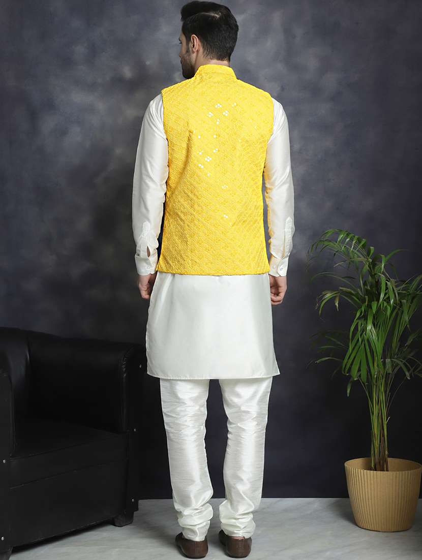 men embroidered kurta churidar with jacket ethnic wear set - 21505293 -  Standard Image - 4