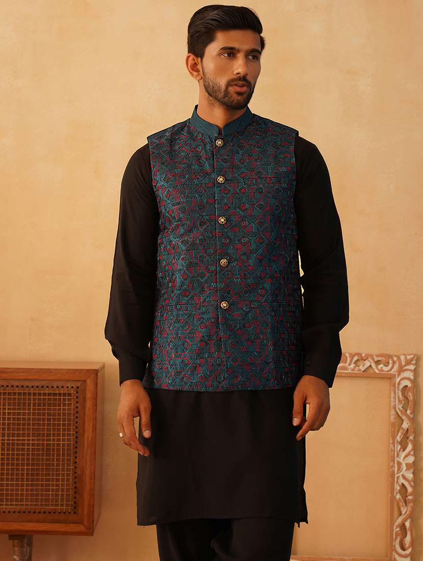 men embroidered kurta pyjama with jacket ethnic wear set - 21505307 -  Standard Image - 1