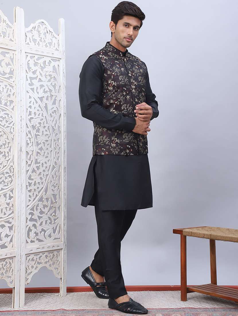men embroidered kurta pyjama with jacket ethnic wear set - 21505310 -  Standard Image - 1