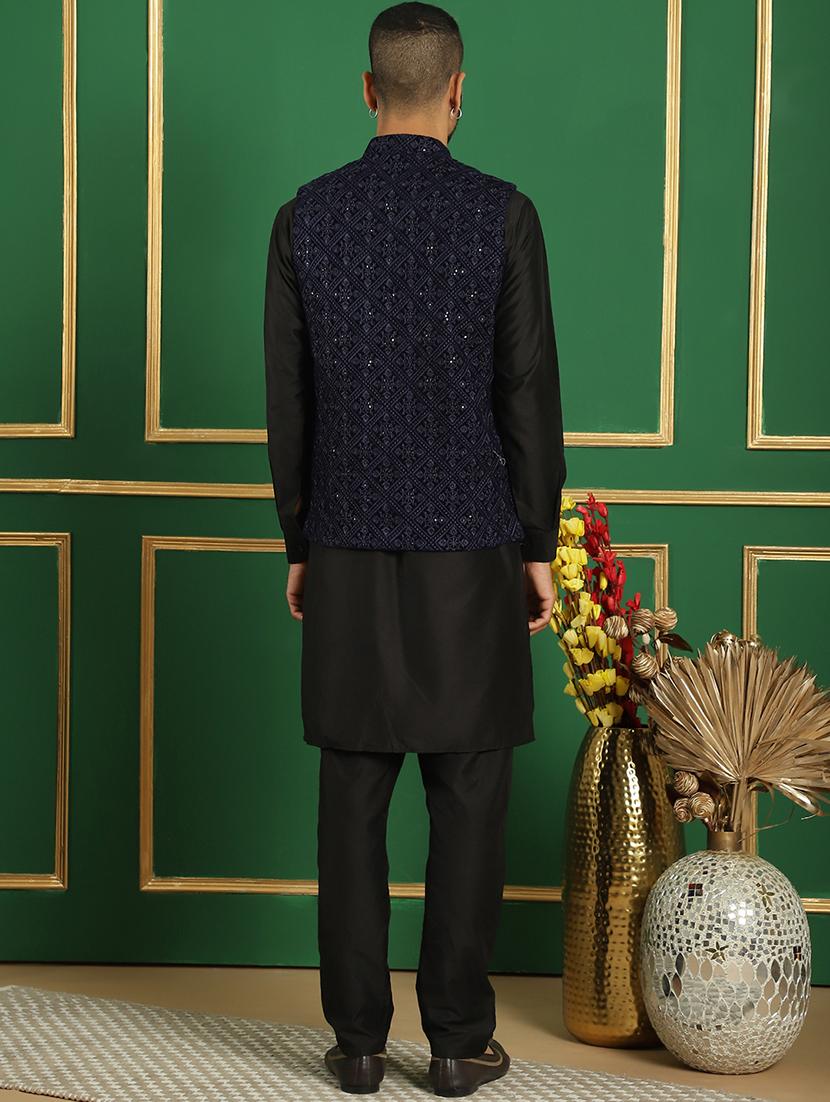 men embroidered kurta pyjama with jacket ethnic wear set - 21505312 - Standard Image - 4