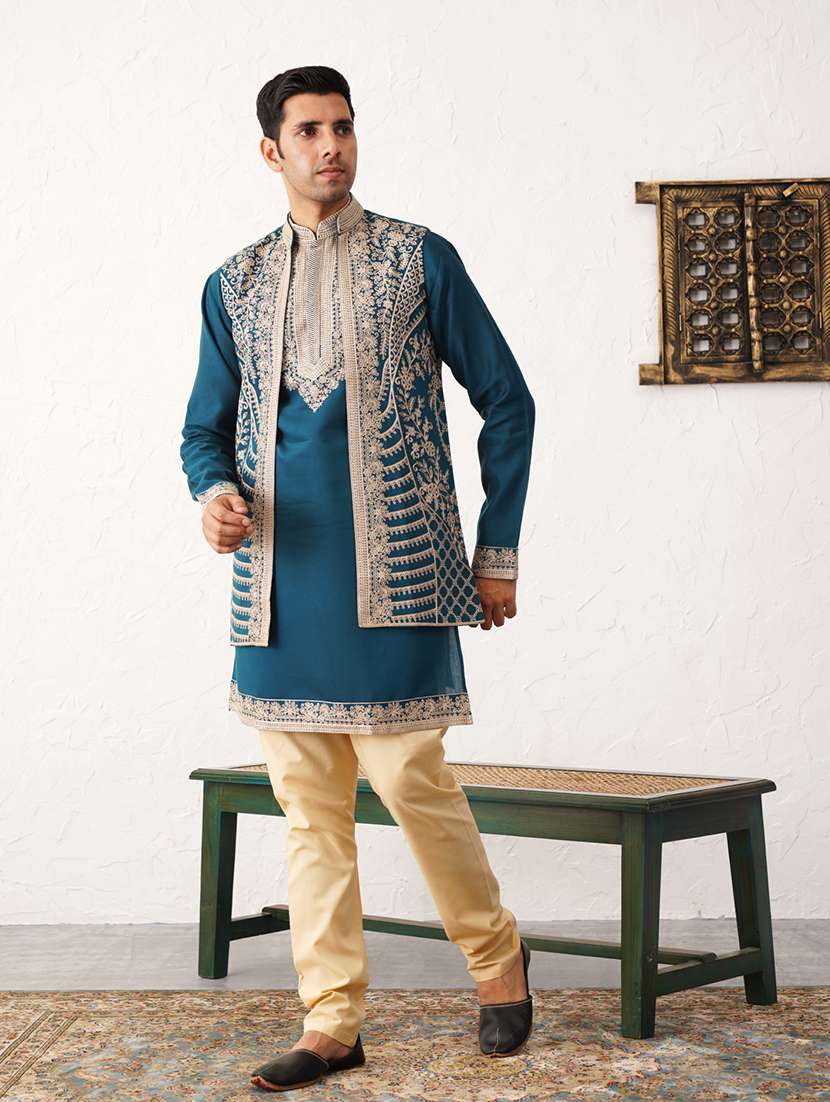 men embroidered kurta pyjama with jacket ethnic wear set - 21505321 - Standard Image - 1