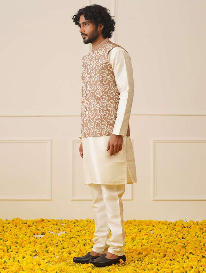 men embroidered kurta pyjama with jacket ethnic wear set - 21505337 -  Standard Image - 1